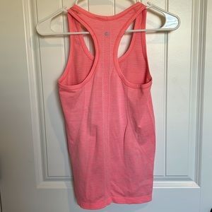 Lululemon swiftly tech tank